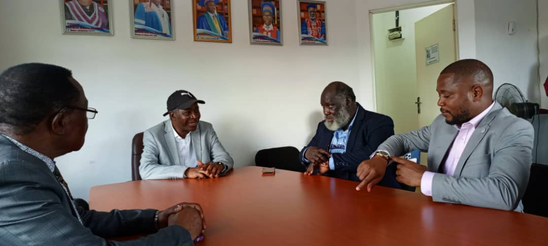 Partenariat UNILI-UNILU : l’ancien ambassadeur Kilufya visite les sites de l’Université de Likasi